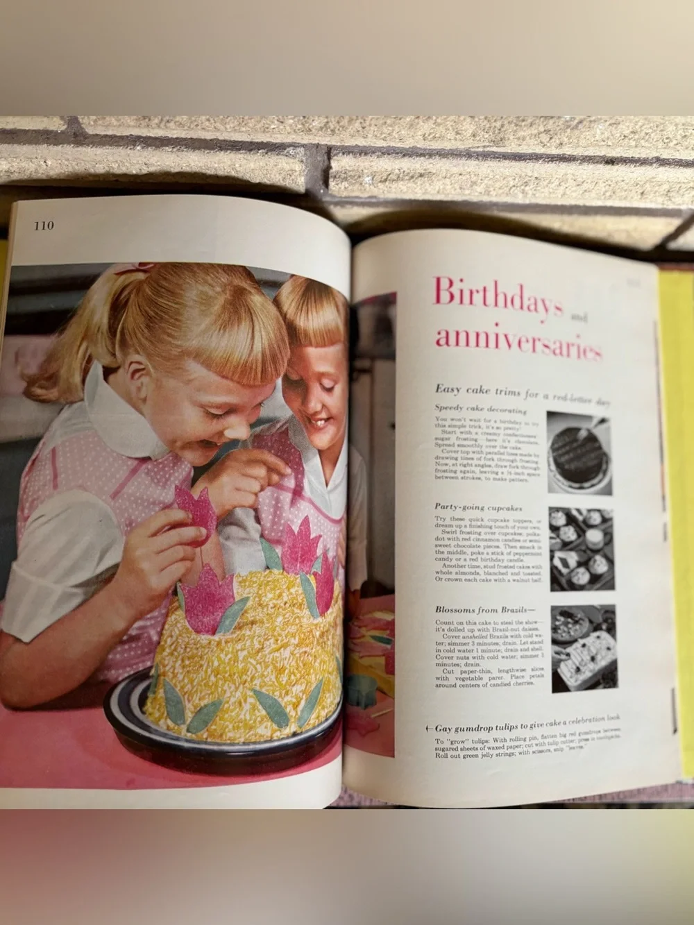 Better Homes & Gardens Holiday Cookbook - 1969 - Special Occasion Recipes - Picture 7 of 16